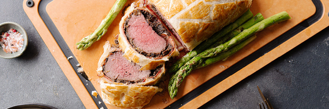 Beef Wellington s šparglji na žaru